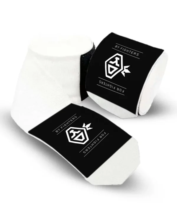 White wraps black logo 5m